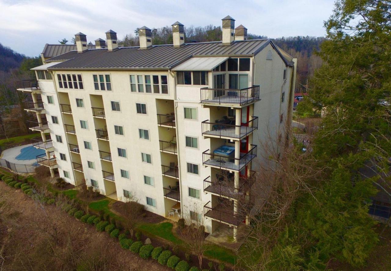 Gatlinburg Chateau Condo 401 Bagian luar foto